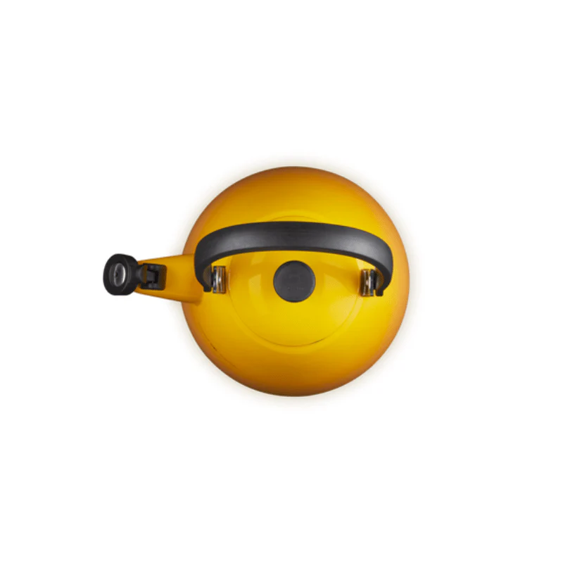 Le Creuset Kone Kettle 1.6L Nectar - Image 4